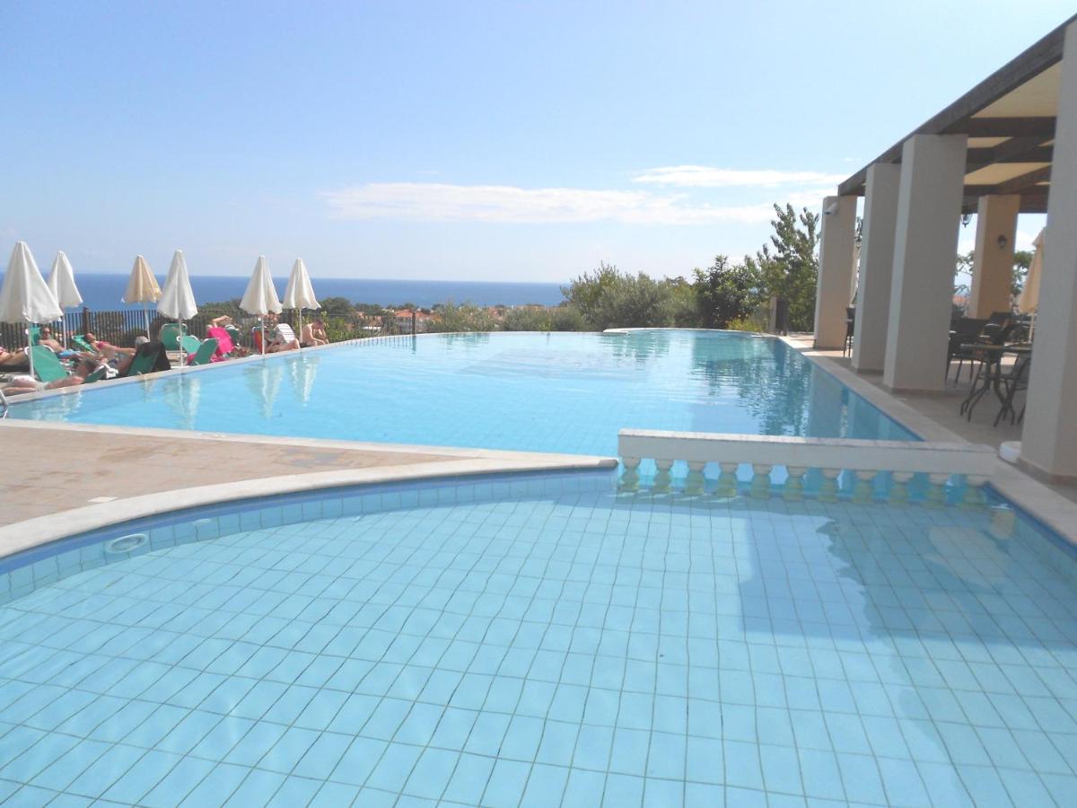 Livadaki Village Hotel Skala  Exterior photo