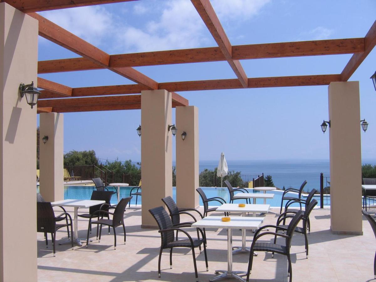 Livadaki Village Hotel Skala  Exterior photo